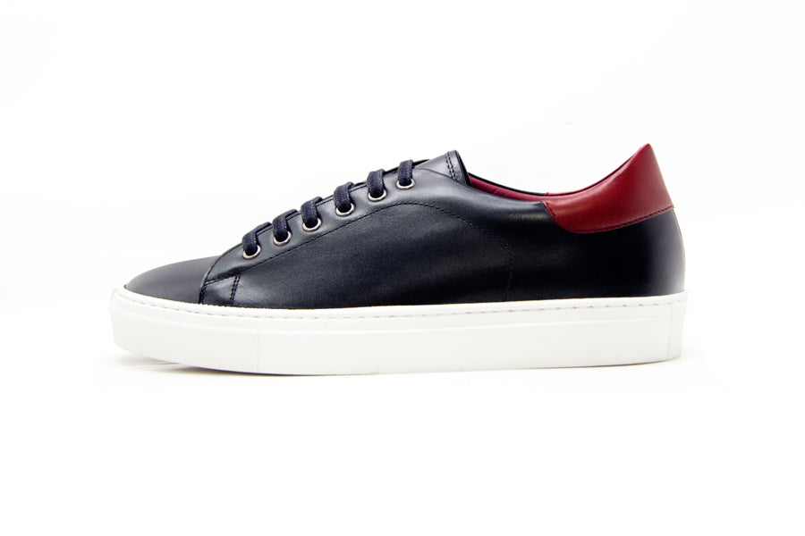 Tennis Style Sneaker - Black (UK7,8 Only) - KING'S
