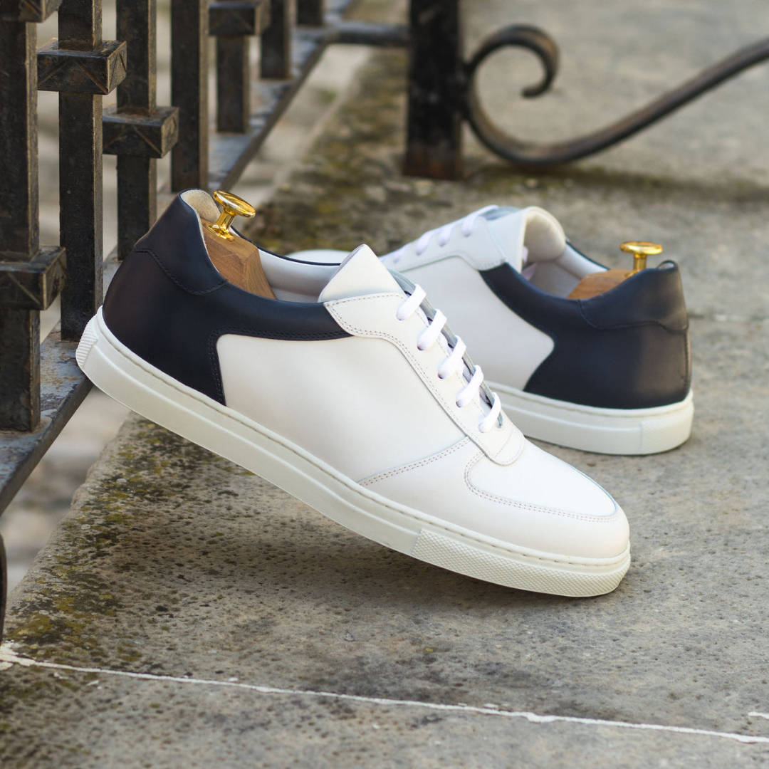 Low top sneakers white navy leather, formal shoes for men in Dubai.