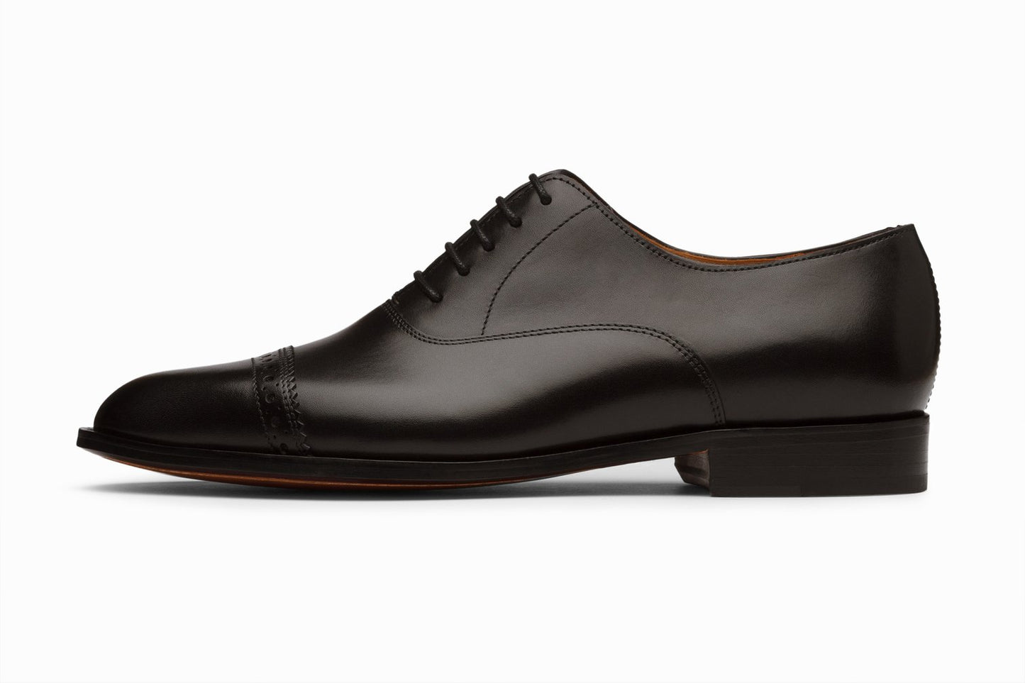 Quarter brogue oxford black leather shoes, formal oxford shoes for men in Dubai.