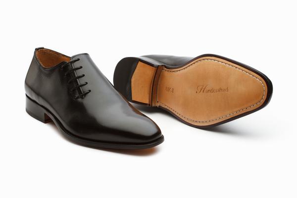 Plain Wholecut Oxford - Black (with side lacing) - KING'S